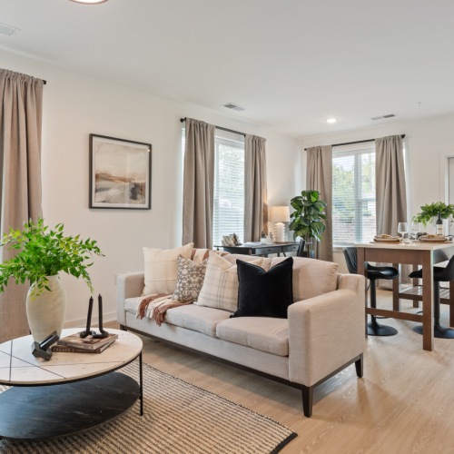 Modern Luxury Open concept kitchen with eat in island to living room